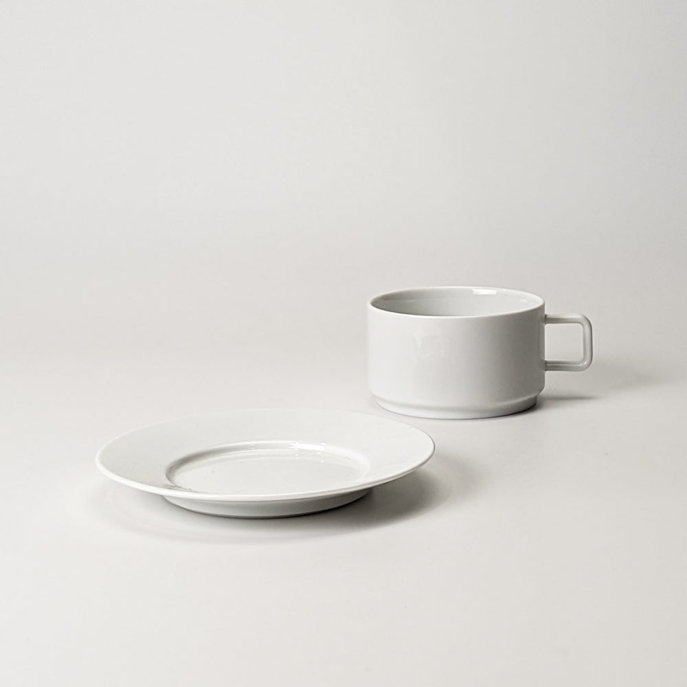 Arrosoir Cup & Saucer