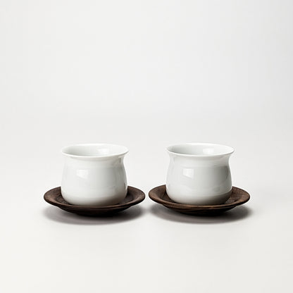 Tasse und Untertasse, 2er-Set